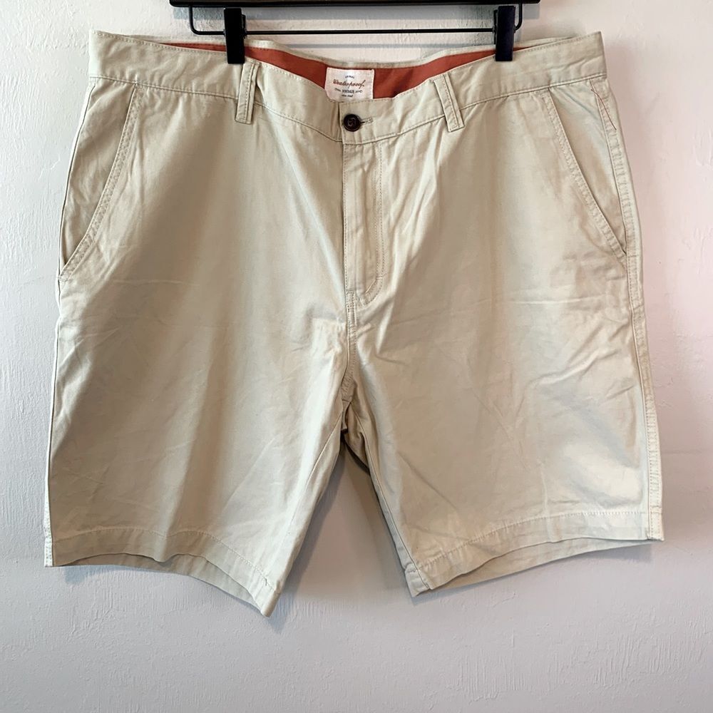 weatherproof vintage 1948 khaki shorts size 40‎